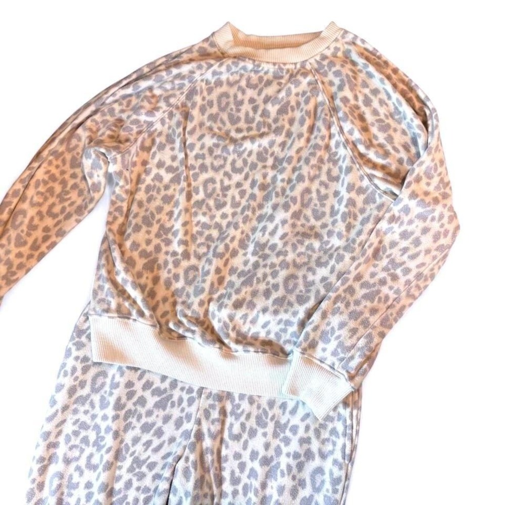 Victoria's Secret Grey Leopard Print French Terry Lounge Set Sweatshirt Joggers